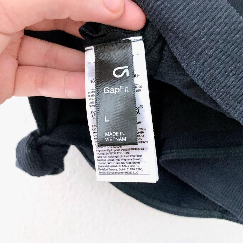 GapFit Ribbed Blackout Twist-Knot Cropped Sports Bra Black Size L - Picture 7 of 8